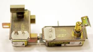 Frigidaire, Kenmore, Westinghouse, Tappan part, Dual oven safety valve assembly, Range/Stove/Oven Safety Valve 316404900